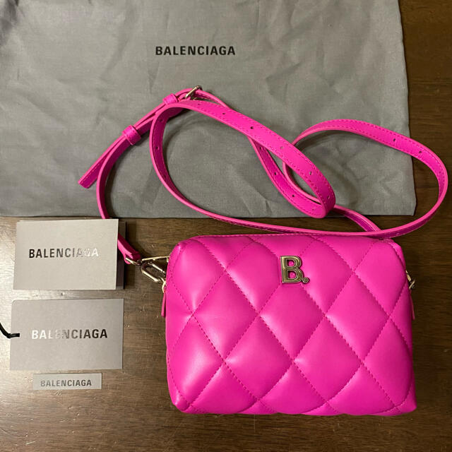 Balenciaga(バレンシアガ)のBalenciaga  ショルダーバッグ 確実正規品 購入金額約16万円 レディースのバッグ(ショルダーバッグ)の商品写真