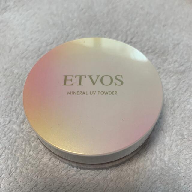 ETVOS(エトヴォス)のエトボスUVミネラルパウダー　未使用に近い　ゆとり様用 コスメ/美容のベースメイク/化粧品(フェイスパウダー)の商品写真