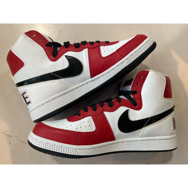 NIKE(ナイキ)の2009 NIKE TERMINATOR HIGH BASIC CHICAGO メンズの靴/シューズ(スニーカー)の商品写真