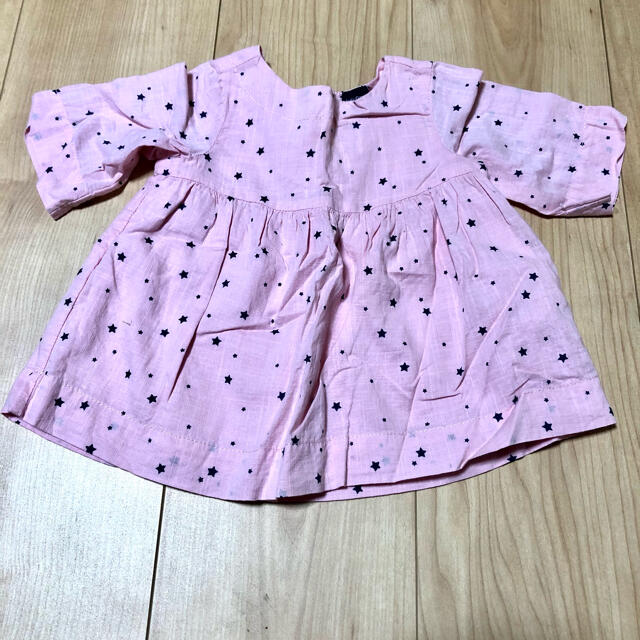 babyGAP(ベビーギャップ)の80 baby  gapピンク星柄ブラウス キッズ/ベビー/マタニティのベビー服(~85cm)(シャツ/カットソー)の商品写真