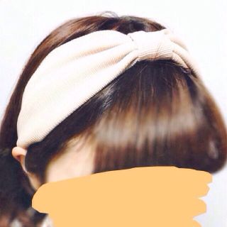 ベージュ＊リボンヘアバンド(ヘアバンド)