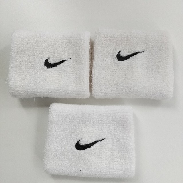 NIKE(ナイキ)のNIKE リストバンド セット ナイキ バスケ  メンズのアクセサリー(バングル/リストバンド)の商品写真