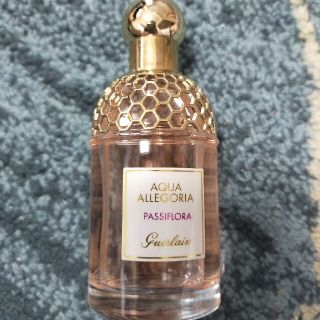 ゲラン(GUERLAIN)の箱無し☆ゲラン☆アクア　アレゴリア　パッシフローラ☆オーデトワレ75ml値下(香水(女性用))