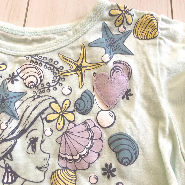 ベルメゾン(ベルメゾン)のアリエル柄Tシャツ　ベルメゾン　120cm  キッズ/ベビー/マタニティのキッズ服女の子用(90cm~)(Tシャツ/カットソー)の商品写真