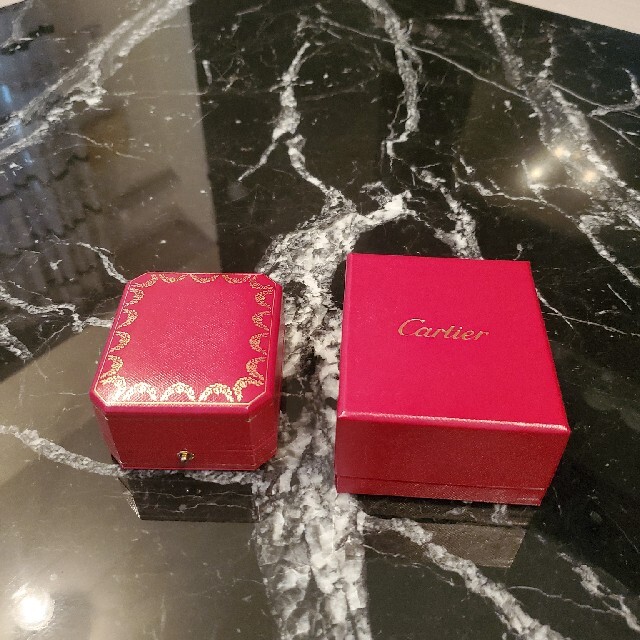 Cartier(カルティエ)の確認用 レディースのアクセサリー(ピアス)の商品写真