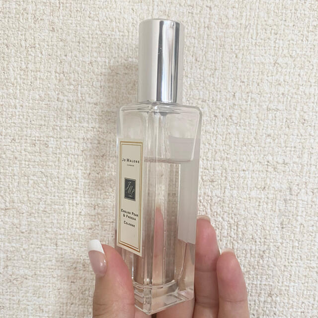 Jo Malone(ジョーマローン)のJo Malone ジョーマローン　イングリッシュペアー&フリージア コスメ/美容の香水(香水(女性用))の商品写真