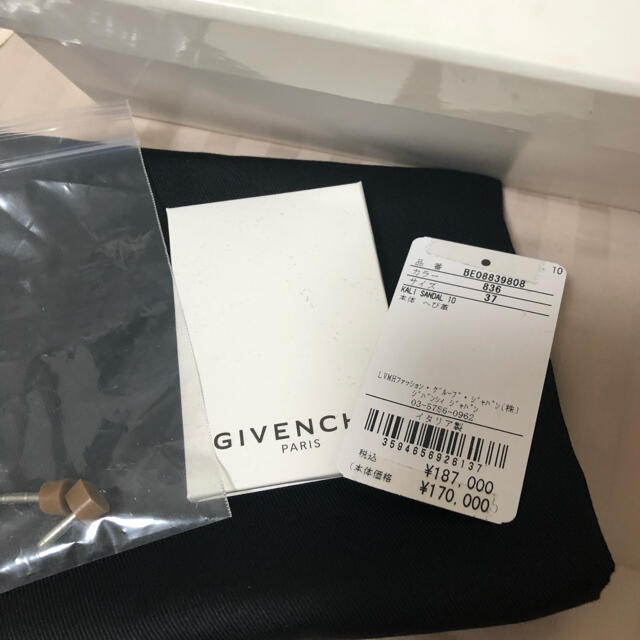 GIVENCHY(ジバンシィ)の新品！GIVENCHY ジバンシー サンダル 24cm レディースの靴/シューズ(サンダル)の商品写真