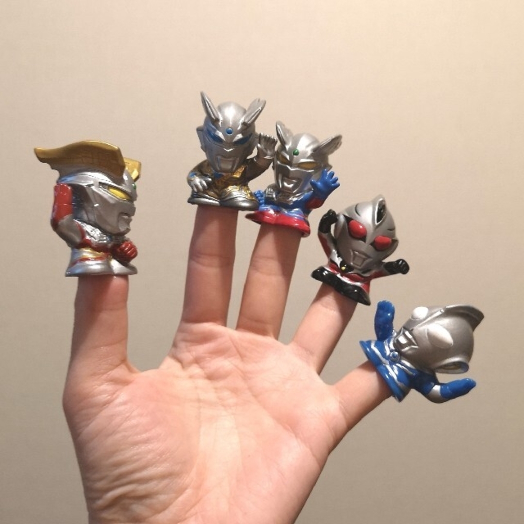 ウルトラマン　ソフビ エンタメ/ホビーのおもちゃ/ぬいぐるみ(キャラクターグッズ)の商品写真