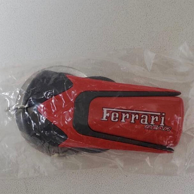 Ferrari(フェラーリ)のマルボロキャンペーン フェラーリ キーホルダー メンズのファッション小物(キーホルダー)の商品写真