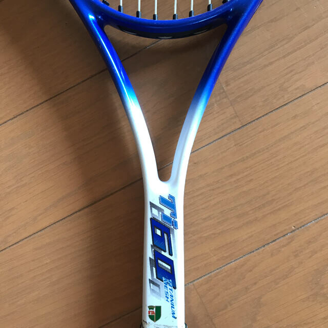 ソフトテニス 軟式テニス YONEX ラケット 2本セット ボールと空気詰め付き