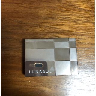 ルナソル(LUNASOL)のルナソル チーク　ベージュオレンジ系(チーク)