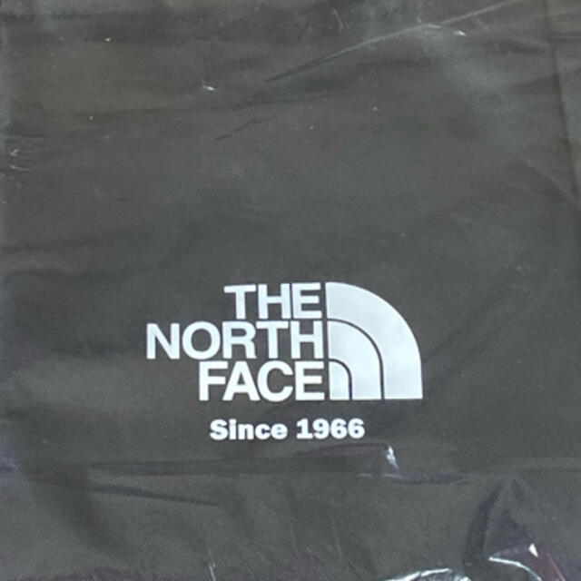 THE NORTH FACE(ザノースフェイス)の新品未使用　韓国正規品　バケットバッグ　ショルダーバッグ　クロスバッグ　男女兼用 レディースのバッグ(ショルダーバッグ)の商品写真