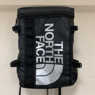 ザノースフェイス(THE NORTH FACE)の人気色！ノースフェイス ヒューズボックス 21L 送料込み(バッグパック/リュック)