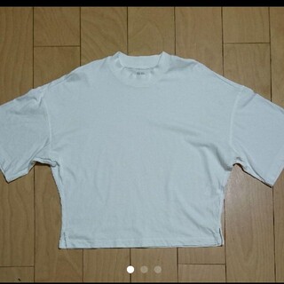 ユニクロ(UNIQLO)のユニクロユー Tシャツ(Tシャツ(半袖/袖なし))