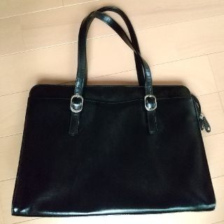 アオヤマ(青山)のレディースバッグ就活用(ショルダーバッグ)