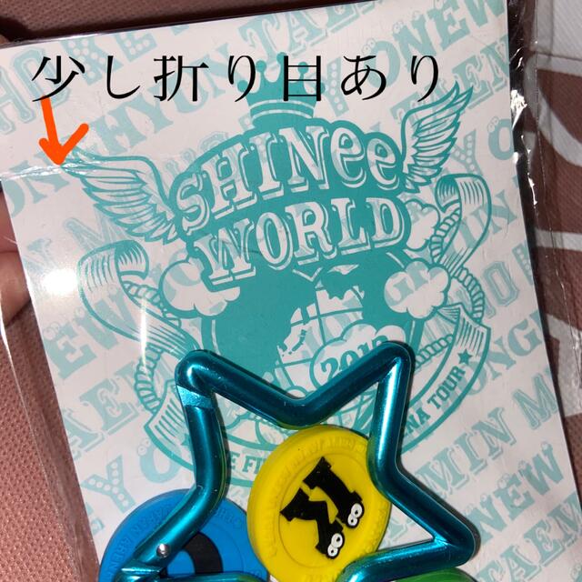 SHINee(シャイニー)のSHINee 公式グッズ　キーホルダー エンタメ/ホビーのタレントグッズ(アイドルグッズ)の商品写真