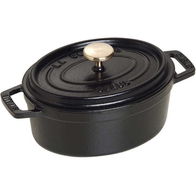 STAUB(ストウブ)のstaub鍋ミニピコココットオーバルブラック11cmLaCocotte Oval インテリア/住まい/日用品のキッチン/食器(鍋/フライパン)の商品写真