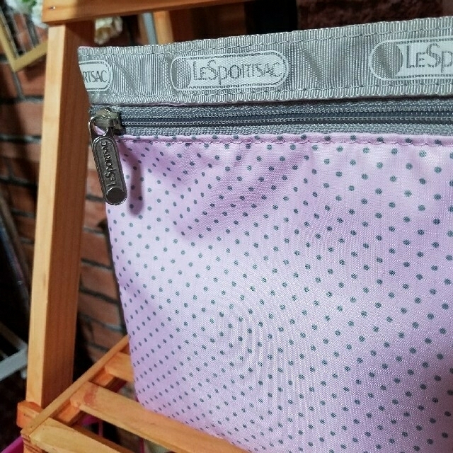 LeSportsac(レスポートサック)のレスポートサックポーチ レディースのファッション小物(ポーチ)の商品写真