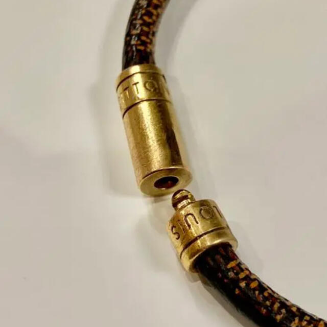 LOUIS VUITTON(ルイヴィトン)のLOUIS VUITTON ルイヴィトン ブレスレット アクセサリー メンズのアクセサリー(ブレスレット)の商品写真