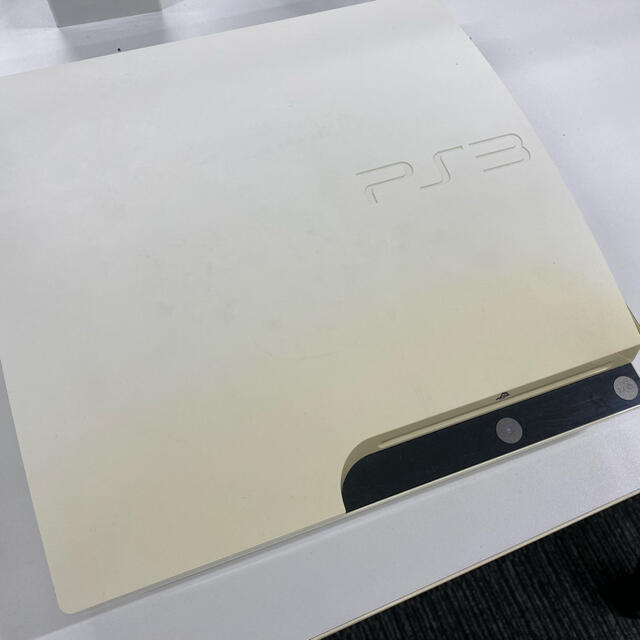 PlayStation3(プレイステーション3)の中古PS3本体（ソフト2本付） エンタメ/ホビーのゲームソフト/ゲーム機本体(家庭用ゲーム機本体)の商品写真