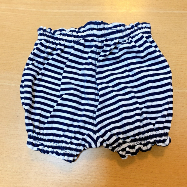 babyGAP(ベビーギャップ)のベビーギャップ/baby Gap ショートパンツセット＋おまけ キッズ/ベビー/マタニティのベビー服(~85cm)(パンツ)の商品写真