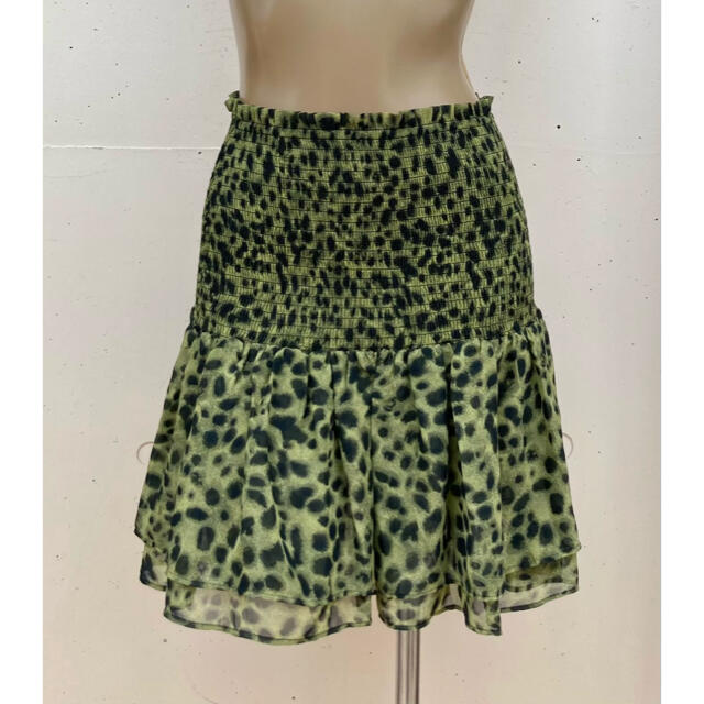 新品 import LA直輸入 オリーブ色系豹柄のシャーリングフレアスカート レディースのスカート(ミニスカート)の商品写真