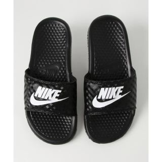 ナイキ コーデ サンダル レディース の通販 100点以上 Nikeのレディースを買うならラクマ ナイキ コーデ サンダル レディース の通販 100点以上 Nikeのレディースを買うならラクマ