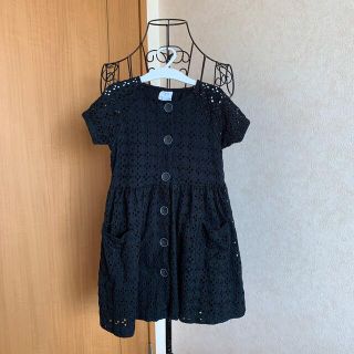 ザラキッズ(ZARA KIDS)のZARA KIDS  未使用　ブラックワンピース　半袖　サイズ110(ワンピース)