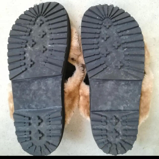 WEGO(ウィゴー)の厚底ファーサンダル レディースの靴/シューズ(サンダル)の商品写真