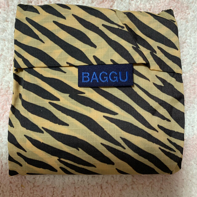 ☆BAGGU エコバッグ☆【スタンダードサイズ】タイガーストライプ柄 レディースのバッグ(エコバッグ)の商品写真