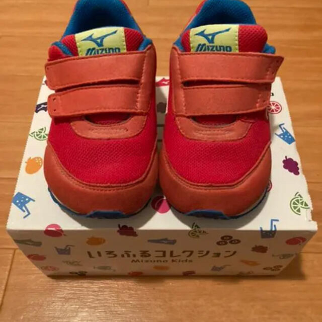 MIZUNO(ミズノ)のMizuno Kids いろふるコレクション　スニーカー14.5 キッズ/ベビー/マタニティのベビー靴/シューズ(~14cm)(スニーカー)の商品写真