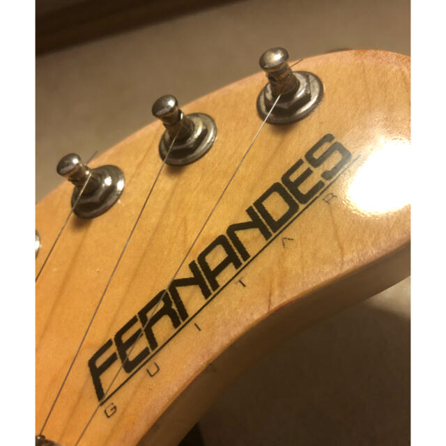 Fernandes(フェルナンデス)のZO-3 レッド　フェルナンデス　メンテナンス済み 楽器のギター(エレキギター)の商品写真