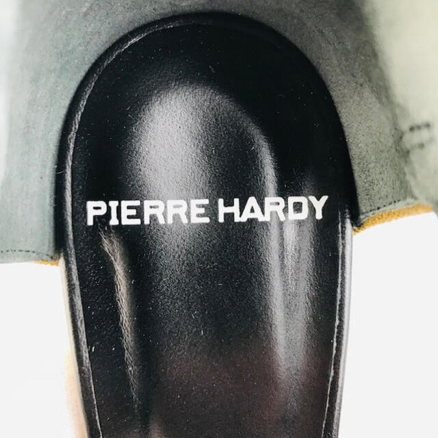 PIERRE HARDY(ピエールアルディ)のほぼ未使用★ピエールアルディ★エスパ切替チャンキーヒールサンダル(37) レディースの靴/シューズ(サンダル)の商品写真