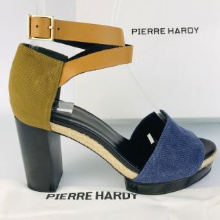 ピエールアルディ(PIERRE HARDY)のほぼ未使用★ピエールアルディ★エスパ切替チャンキーヒールサンダル(37)(サンダル)