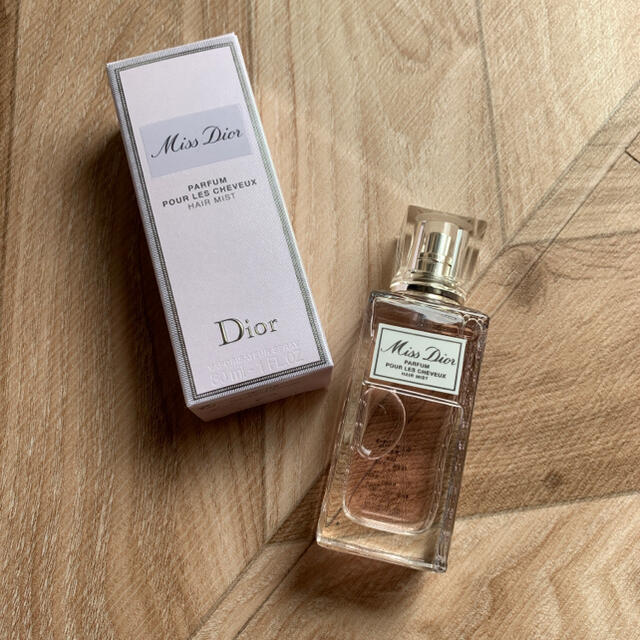 Dior(ディオール)の新品未使用　ミスディオール　ヘアミスト コスメ/美容のヘアケア/スタイリング(ヘアウォーター/ヘアミスト)の商品写真