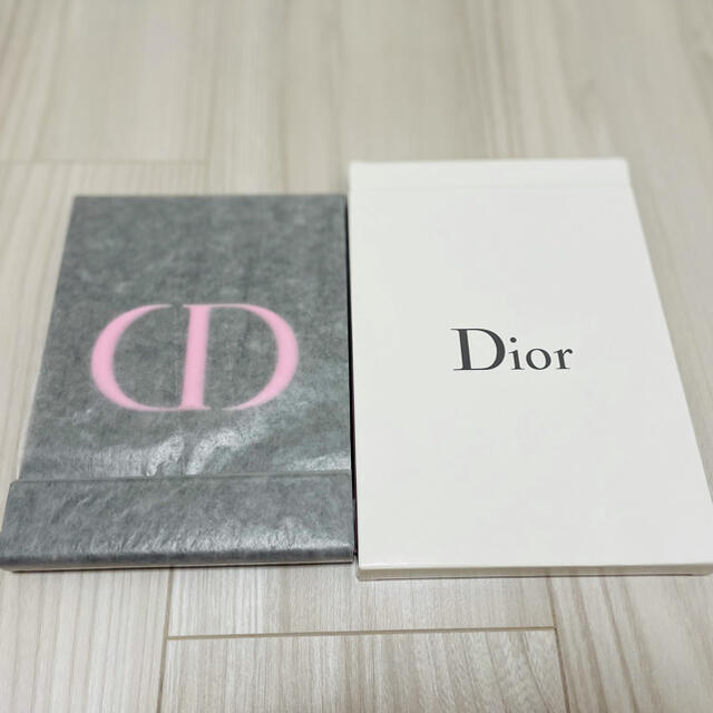 Dior(ディオール)のDiorミラー《ノベルティ》 エンタメ/ホビーのコレクション(ノベルティグッズ)の商品写真