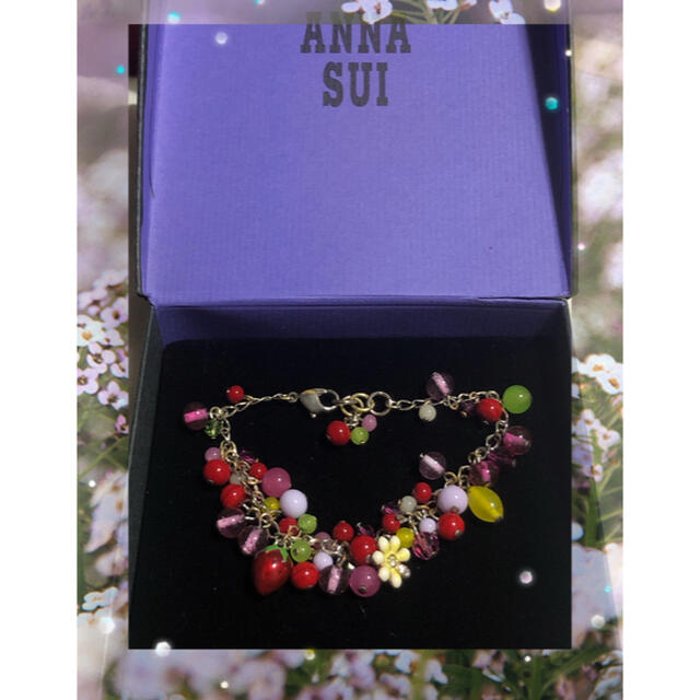 ANNA SUI(アナスイ)のANNA SUI 🍓のブレスレット レディースのアクセサリー(ブレスレット/バングル)の商品写真