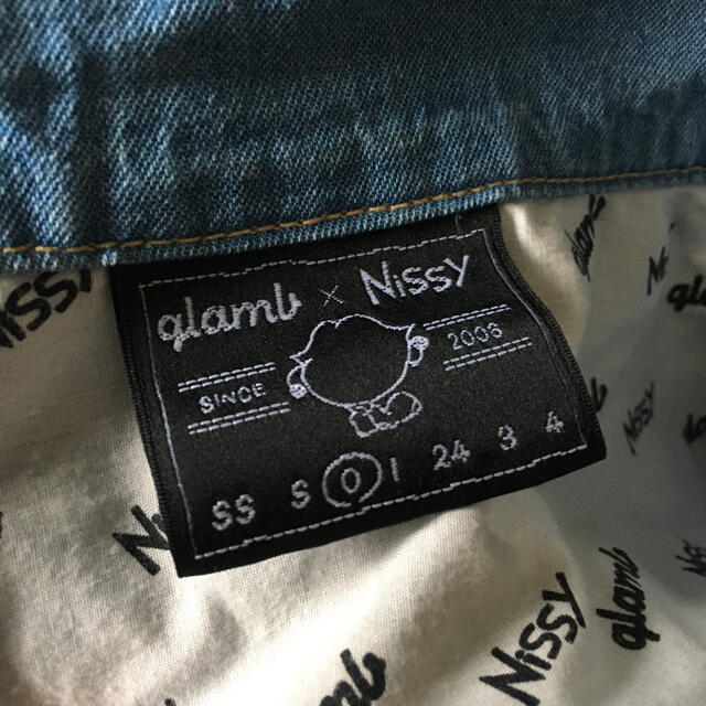 glamb(グラム)のglamb×Nissy コラボデニムシャツ レディースのトップス(シャツ/ブラウス(長袖/七分))の商品写真