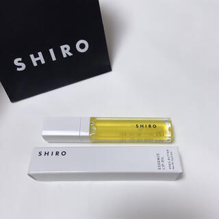 シロ(shiro)のゆい様専用　SHIRO エッセンスリップ オイルA 新品未使用(リップケア/リップクリーム)