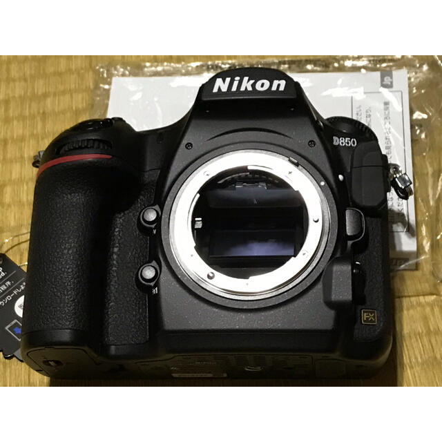 Nikon(ニコン)のNikon D850 デジタル一眼レフカメラ 中古美品 付属品多数 お買い得 スマホ/家電/カメラのカメラ(デジタル一眼)の商品写真