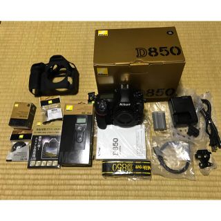 Nikon D850 デジタル一眼レフカメラ 美品 付属品多数 お買い得