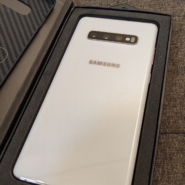 Galaxy - Galaxy s10 plus 512ギガバイト セラミックホワイト ...