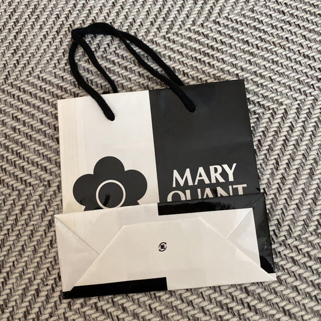 MARY QUANT(マリークワント)の美品 MARY QUANTの紙製ショップ袋 レディースのバッグ(ショップ袋)の商品写真