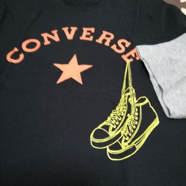 CONVERSE(コンバース)の新品タグつき　CONVERSE　Tシャツ2着　150cm キッズ/ベビー/マタニティのキッズ服男の子用(90cm~)(Tシャツ/カットソー)の商品写真