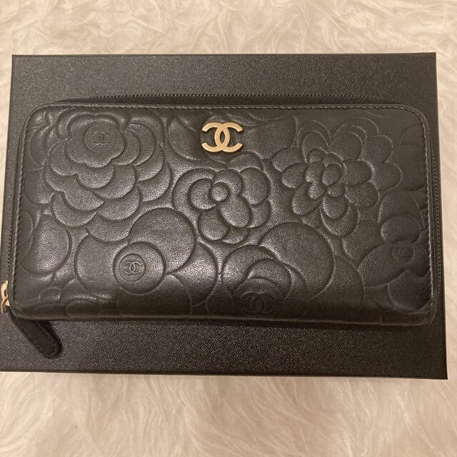 CHANEL長財布