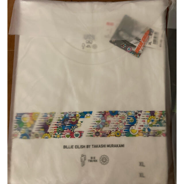 UNIQLO(ユニクロ)の【新品・未使用品】【XLサイズ完売】ユニクロ☆ビリーアイリッシ☆Tシャツ メンズのトップス(Tシャツ/カットソー(半袖/袖なし))の商品写真