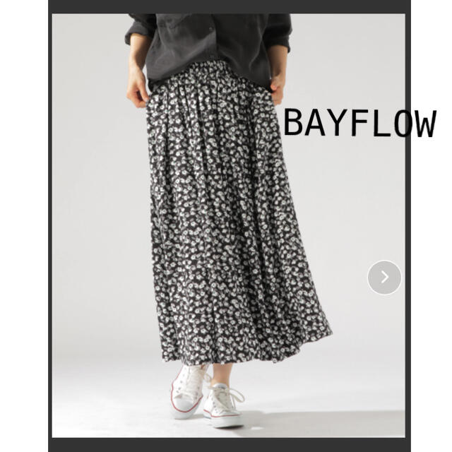 BAYFLOW(ベイフロー)の美品＊ベイフロー 小花柄 フレアスカート レディースのスカート(ロングスカート)の商品写真