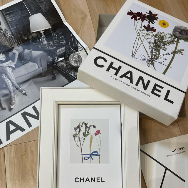 CHANEL(シャネル)のシャネル2022クルーズコレクションフォトアルバム エンタメ/ホビーの雑誌(ファッション)の商品写真