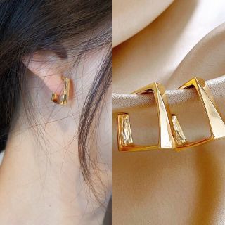 ビューティアンドユースユナイテッドアローズ(BEAUTY&YOUTH UNITED ARROWS)のs925 gold square pierce #026(ピアス)