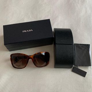 プラダ(PRADA)の正規品　美品⭐︎PRADAサングラス(サングラス/メガネ)